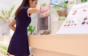 AISS爱丝(钻石版) – 私拍不停歇，小茹和她的美丝图包，快来划拉吧！