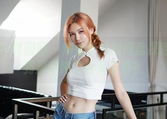 Feilin嗲囡囡 – 娜依灵儿的网盘探险：找到那份纯白合集了没？