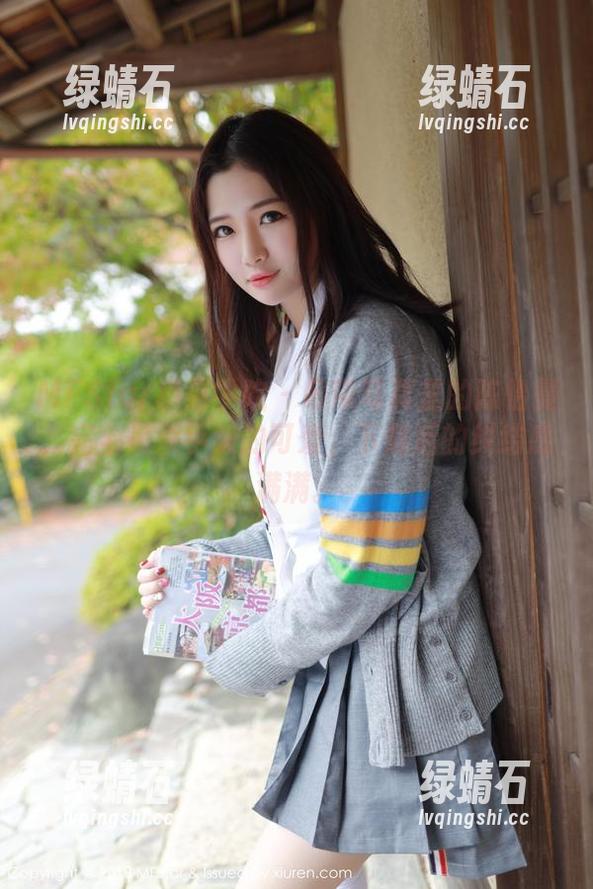 MFStar模范学院 - 吊带写真里的陈怡曼，完全是杀手级的可爱，下载后的纠结感满满。
