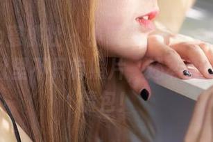 MiiTao蜜桃社 – 小草莓Berry的女神合集，网盘里不只有照片，还有我无数的表情包！