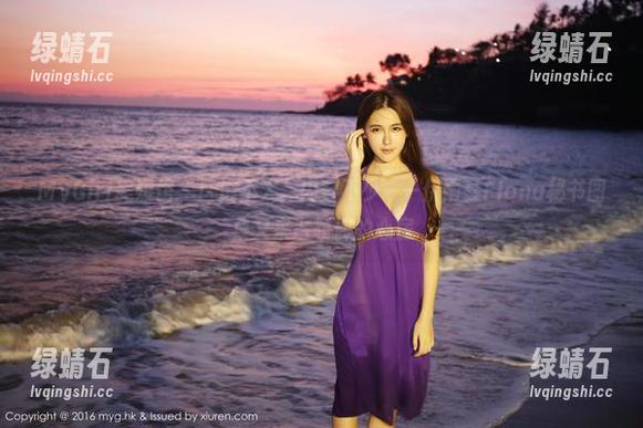MyGirl美媛馆 - 区域不大，内容不少——伊雨蔓Fiona秘书图集又来占领你的心房
