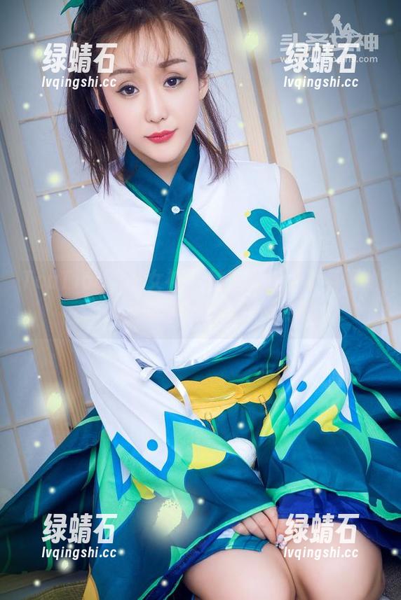 TouTiao头条女神 - 教室里的‘不务正业’：周熙妍的分享挑战传统