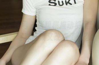 UGirls尤果网 – 张馥棋推动裤里丝的新风潮，写真合集又改变了什么？