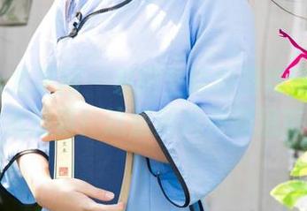 UGirls尤果网 – 易阳全新校服高清专辑：开学季准没错！这些图片特别治愈有型。