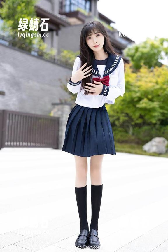 XIAOYU语画界 - 医生说要看苏曼兮的写真，结果开了一整套奶牛专辑