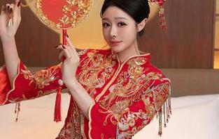 Xiuren秀人网 – 一颗甜蛋黄a的新冒险：制服加身，免费图包一镑回归！