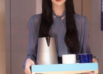 Xiuren秀人网 – 户外季节一来，久久Aimee的全套图包翻车了没？