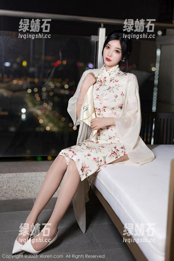 Xiuren秀人网 - 夏雪爱的泳装写真，反正反复看也不觉得腻。