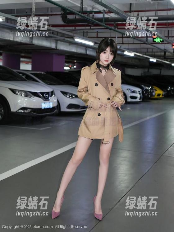 Xiuren秀人网 - 小逗逗的最新写真集，花嫁？不，是满满的叛逆与柔情。