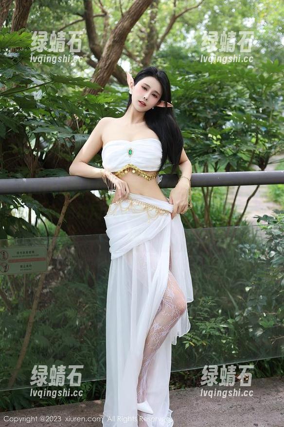 Xiuren秀人网 - 暖绒绒的梦想，梦娜Vanessa私拍用棉袜说话，资源绝对值得一逛！