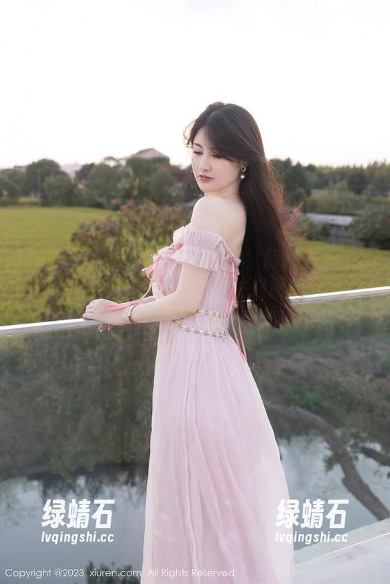 Xiuren秀人网 - 喜大普奔！陈梵妮Fanny最新婚纱写真让人忍不住想问：这裙子能飞多远？