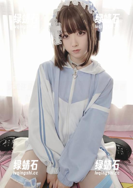 这或许是asagiriai(爱ちゃん)最不靠谱的礼服写真合集，被雷到不轻