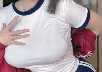 就想知道miko酱ww的泳衣美图，是不是在为夏天做预热？
