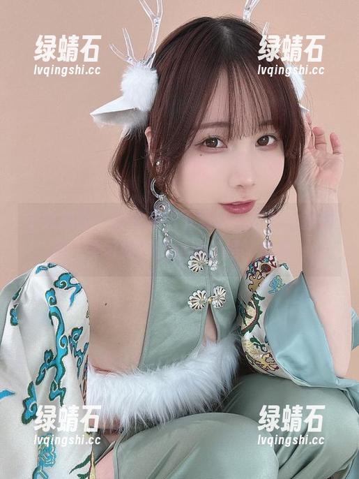 不会拍照？没关系，下载けん研的女孩图库，学习如何优雅地‘摆’出来！