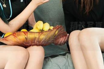 丽柜 – 当菲菲遇上黑色：精选写真集，简直是一场身影与光影的游戏！