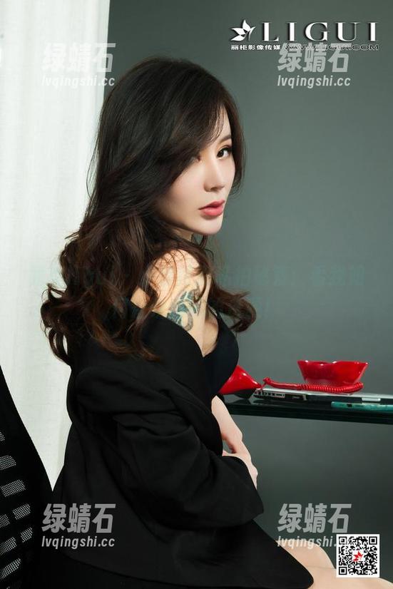 丽柜ligui - 小智贤的私拍秘笈：看我如何香吻自己的资源！