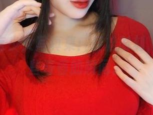 分享九言少女写真集：轻松时刻，捕捉那些奇怪的瞬间。