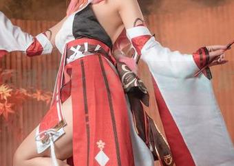 九言精挑细选：交错战线的图库风尚