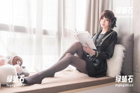 来自“你的负卿”的美腿高清套图，画面好到想拧断手指看更多。