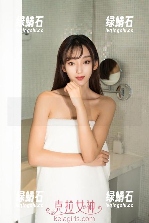 克拉女神 - 细腻的毛衣，依娜丝的高清写真真让人心里一紧