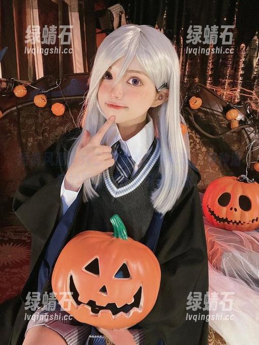 短裤风潮！六二二同学合集更新，有种清凉的期待，几乎可以想象...