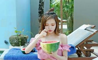 嗲囡囡 – yumi黄奕清的和服网盘：下载这些美丽，能不能留下点啥？