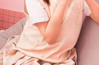 嗲囡囡 – 小蛮妖Yummy又来了，最新泳衣图包果然是个惊喜（？）。