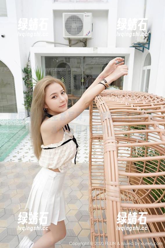 嗲囡囡 - 这全套写真，流氓小巫女的死库水让我目不转睛！