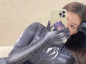 微密圈 – 奶宝妹纸在线展示婚纱，图片竟让我想起了梦游的感觉