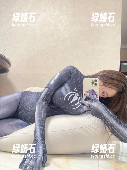 微密圈 - 奶宝妹纸的新图包，透过透明来一场不露声色的联想