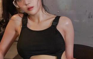 没穿短裤的姜仁卿(강인경)，私房照还敢放吗？