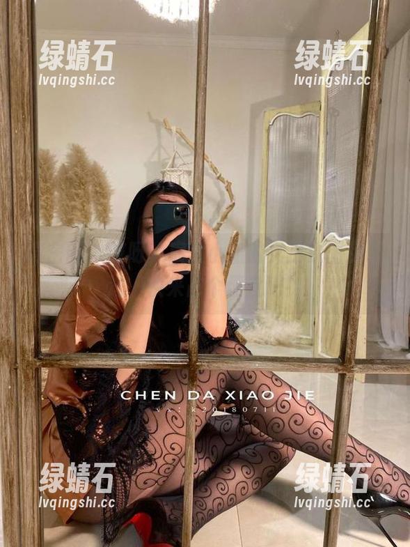 微密圈 - 哎呀，宸大小姐的女王原图免费送，快来占个便宜吧！