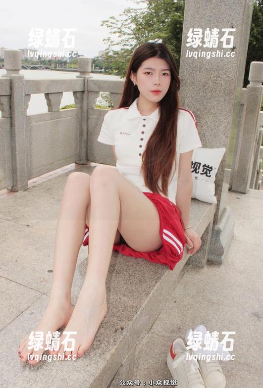 小众视觉 - 敏儿的双马尾，高清照片流露出一种“我才不care”的叛逆感