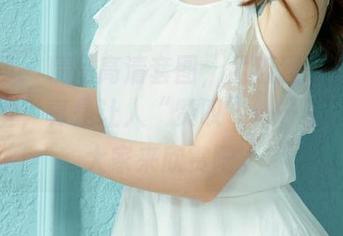 尤果网 – 精品高清套图，孟狐狸这次的花嫁造型，真是让人“赞叹”……不多说，大家来欣赏吧。