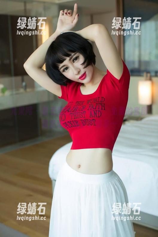 尤果网 - 看王莹的泳衣照片，免费的套图竟然让我想多了很多…