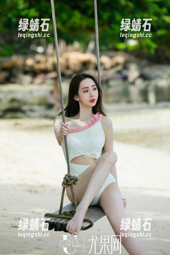 尤果网 - 无圣光照耀下，黛斯羽女王的神秘瞬间，完全不想把视线挪开。