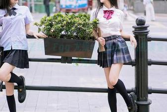 尤蜜荟 – 教室风景线：Egg-尤妮丝Egg的照片把课堂变成了个性秀场