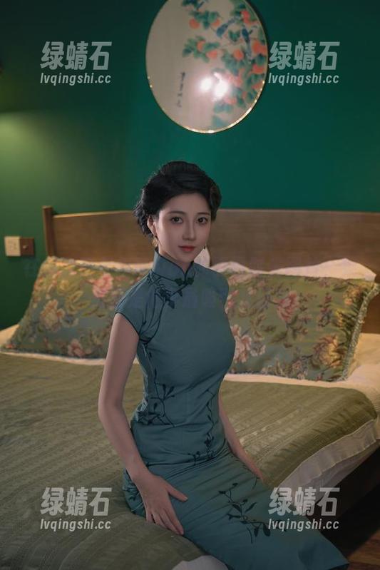年年Nnian 在线浏览年年Nnian的夏日时光图片,果然还是阳伞最吸引我目光