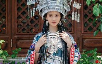 年年Nnian的光影秀——图包快来下载，别说我没提醒你！