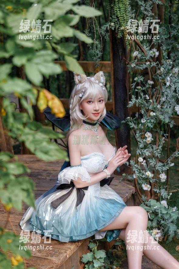 小红帽年年Nnian上线，快来领免费资源，别犹豫啦！