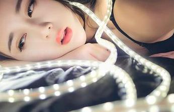 推女神 – 可乐Vicky心中的天使：美图合集里有鬼魅出现吗？