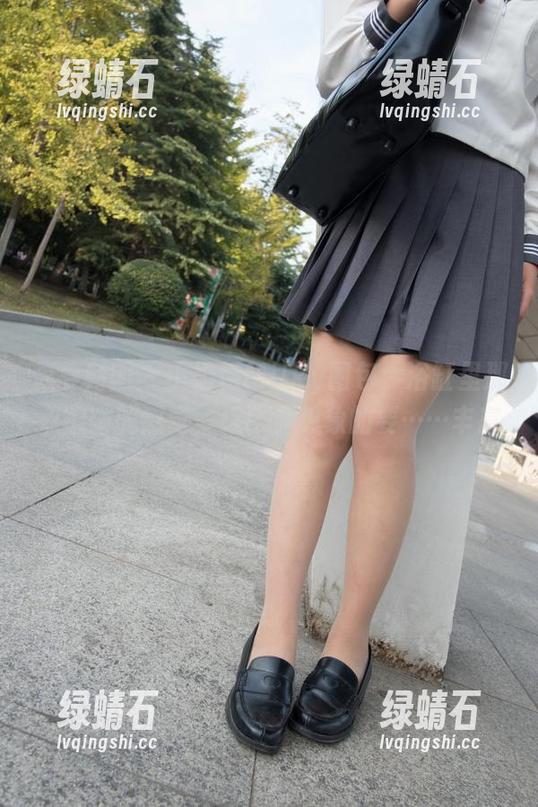 森萝财团 - 小奶糕Milky图包：浴缸里那点幽幽的感觉，远比你想象的要……丰富