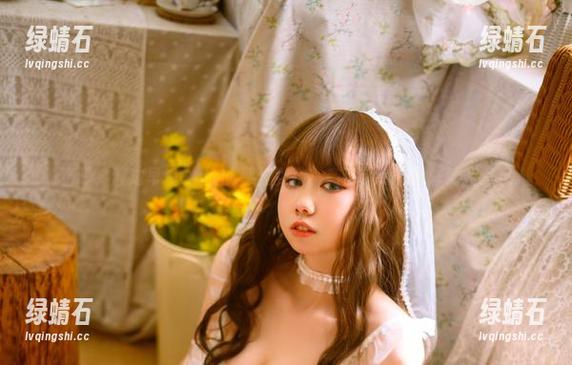 看吧，渡边早季Saki的那位女孩，高清cos像一阵清新海风