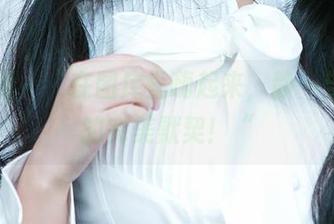 爱尤物 – “在图库里嗨起来，静一与泳装的完美默契！“