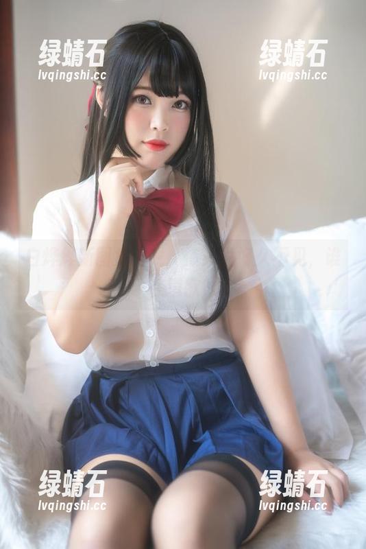 白烨烨新图集上线，情人说好久不见，谁在道歉？