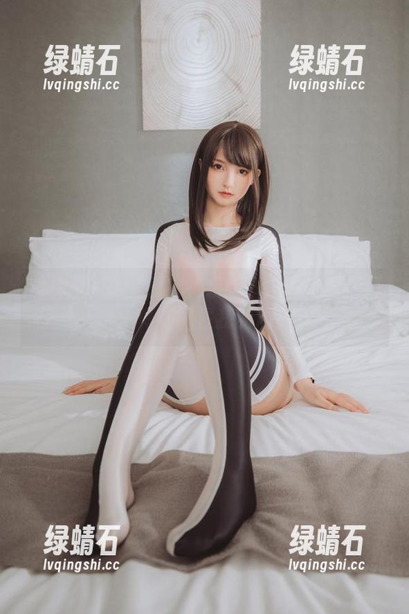 照片里的小兔子？神乐坂真东的绝对企划，真有抓住我的心！