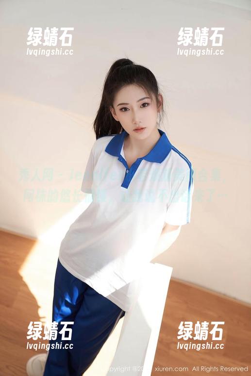 秀人网 - Jennifer小若焕新美图合集，网袜的悠长情愫，让我说不出话来了…