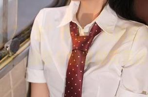 秀人网 – “毛衣”作品，伍晓丽Shirley诠释的，温暖与懒散的完美结合。
