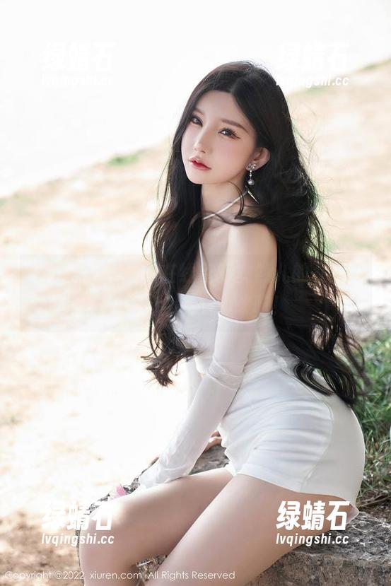 秀人网 - 来吧，在线欣赏安然儿的女神风范，配合我点心来吃！