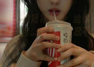 秀人网 – 温妮的短裙合集：给你不一样的视角，这种长度….真是让人忍不住多看几眼